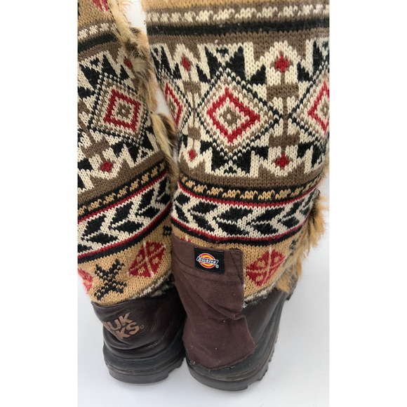 Muk Luks Women's Red Tan Knit Design Snow Boots Faux Fur Lined Size 9 Tan/Beige - Picture 16 of 16